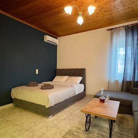Bt'S Home Tríkala Екстериор снимка